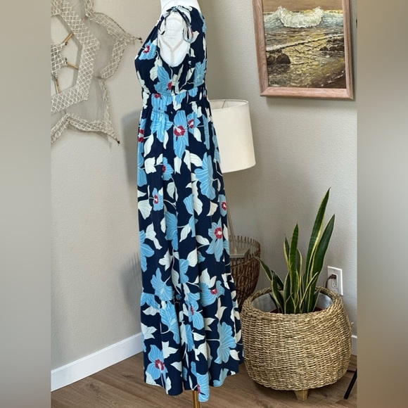 Red, White, And Blue Hawaiian Floral Maxi Dress - Picture 6 of 11